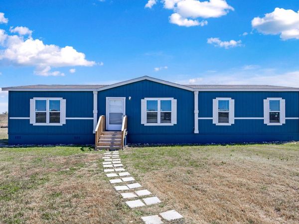 260 Castellana WAY, Elgin, TX 78621