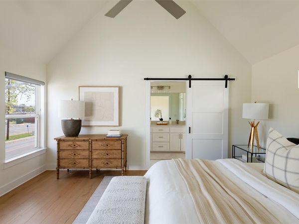 709 W St Elmo RD, Unit 1, Austin, TX 78745