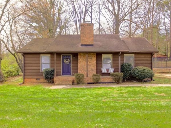 303 Island Drive, Madison, NC 27025