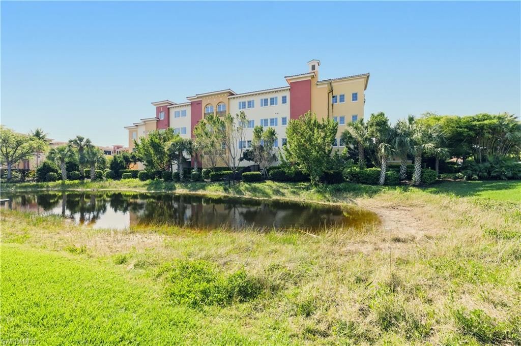 21450 Strada Nuova Cir, Unit A304, Estero, FL 33928 Photo