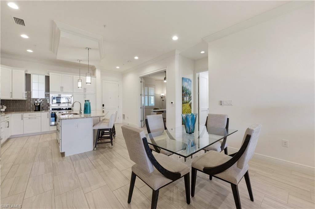 21450 Strada Nuova Cir, Unit A304, Estero, FL 33928 Photo