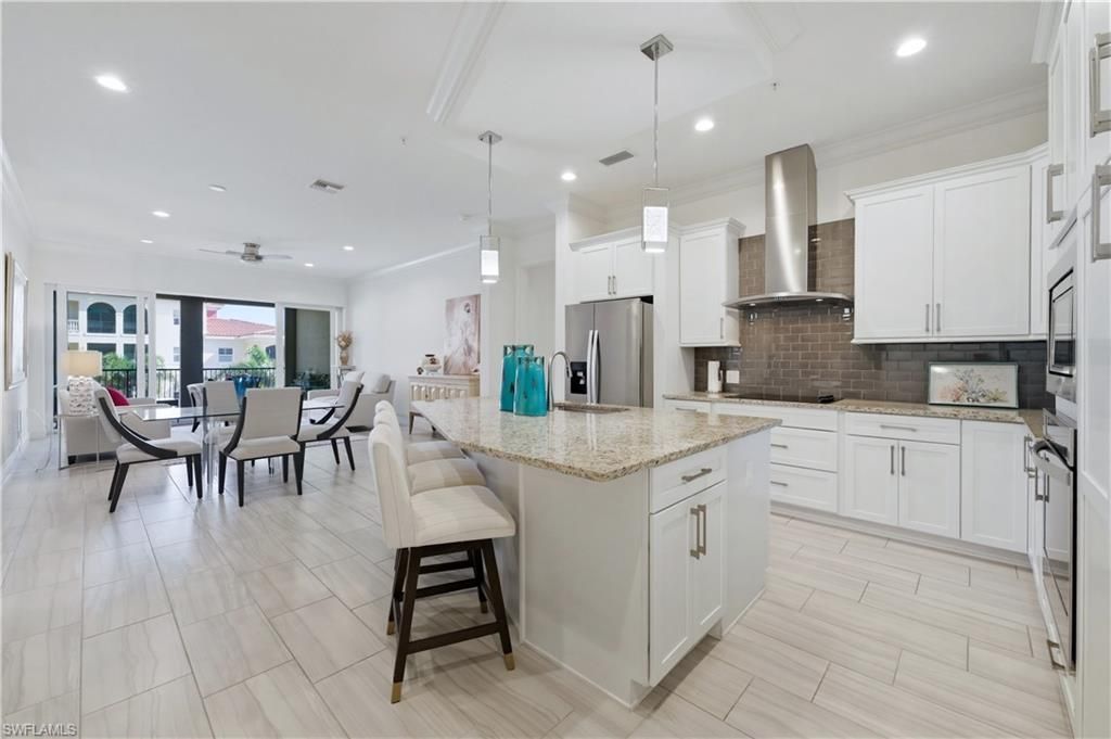 21450 Strada Nuova Cir, Unit A304, Estero, FL 33928 Photo