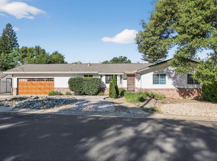 8260 E Granite Dr, Granite Bay, CA 95746 Photo