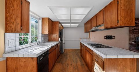 8260 E Granite Dr, Granite Bay, CA 95746 Photo