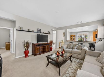 7540 Abbey, Elk Grove, CA 95757 Photo