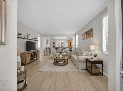 7540 Abbey, Elk Grove, CA 95757 Photo