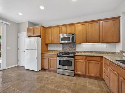 7540 Abbey, Elk Grove, CA 95757 Photo