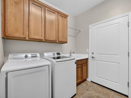 7540 Abbey, Elk Grove, CA 95757 Photo