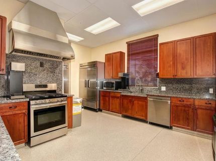 7540 Abbey, Elk Grove, CA 95757 Photo