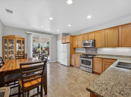 7540 Abbey, Elk Grove, CA 95757 Photo