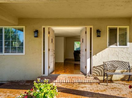 9985-9999 N Shelton Rd, Linden, CA 95236 Photo