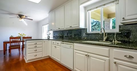9985-9999 N Shelton Rd, Linden, CA 95236 Photo