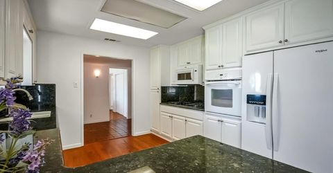 9985-9999 N Shelton Rd, Linden, CA 95236 Photo