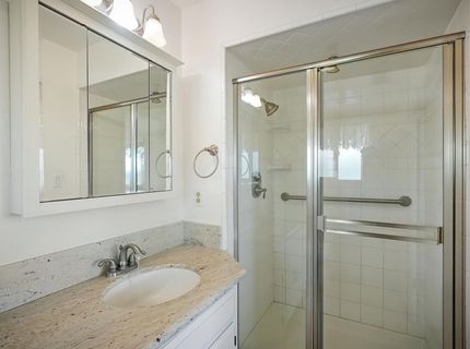 9985-9999 N Shelton Rd, Linden, CA 95236 Photo