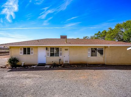 9985-9999 N Shelton Rd, Linden, CA 95236 Photo