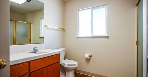 9985-9999 N Shelton Rd, Linden, CA 95236 Photo
