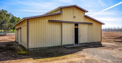 9985-9999 N Shelton Rd, Linden, CA 95236 Photo