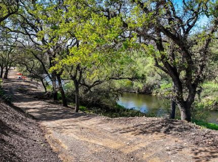 9985-9999 N Shelton Rd, Linden, CA 95236 Photo