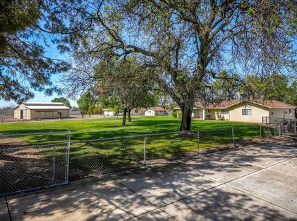 9985-9999 N Shelton Rd, Linden, CA 95236 Photo