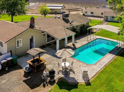 9985-9999 N Shelton Rd, Linden, CA 95236 Photo
