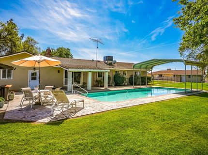 9985-9999 N Shelton Rd, Linden, CA 95236 Photo