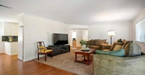 9985-9999 N Shelton Rd, Linden, CA 95236 Photo