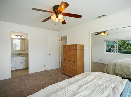 9985-9999 N Shelton Rd, Linden, CA 95236 Photo