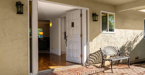 9985-9999 N Shelton Rd, Linden, CA 95236 Photo