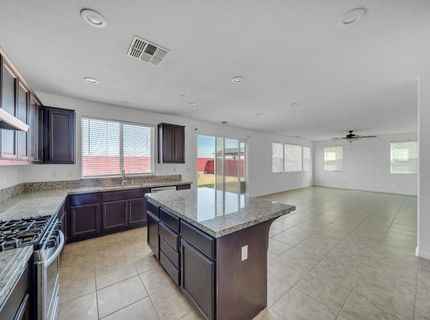 4637 Zoe Ave, Keyes, CA 95328 Photo