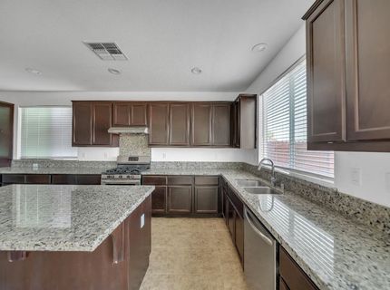 4637 Zoe Ave, Keyes, CA 95328 Photo