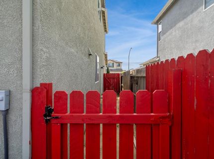 4637 Zoe Ave, Keyes, CA 95328 Photo