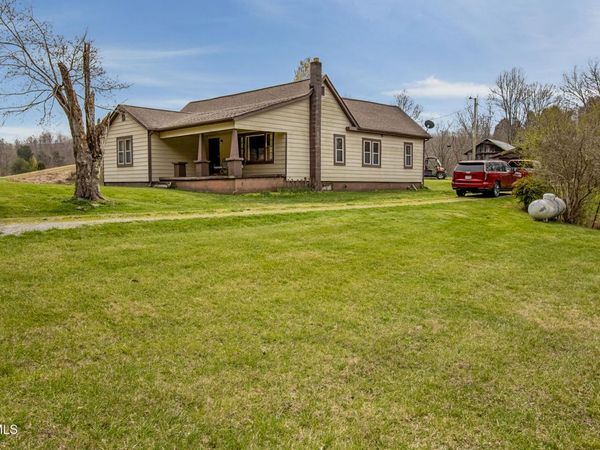 2911 Kingdom Road, Duffield, VA 24244