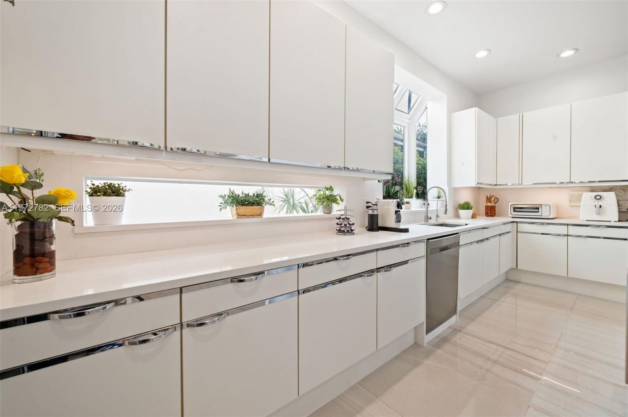 20815 NE 37th Ct, Aventura, FL 33180 Photo