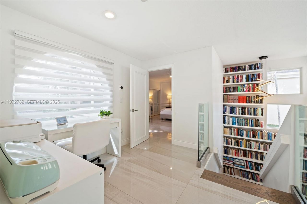 20815 NE 37th Ct, Aventura, FL 33180 Photo