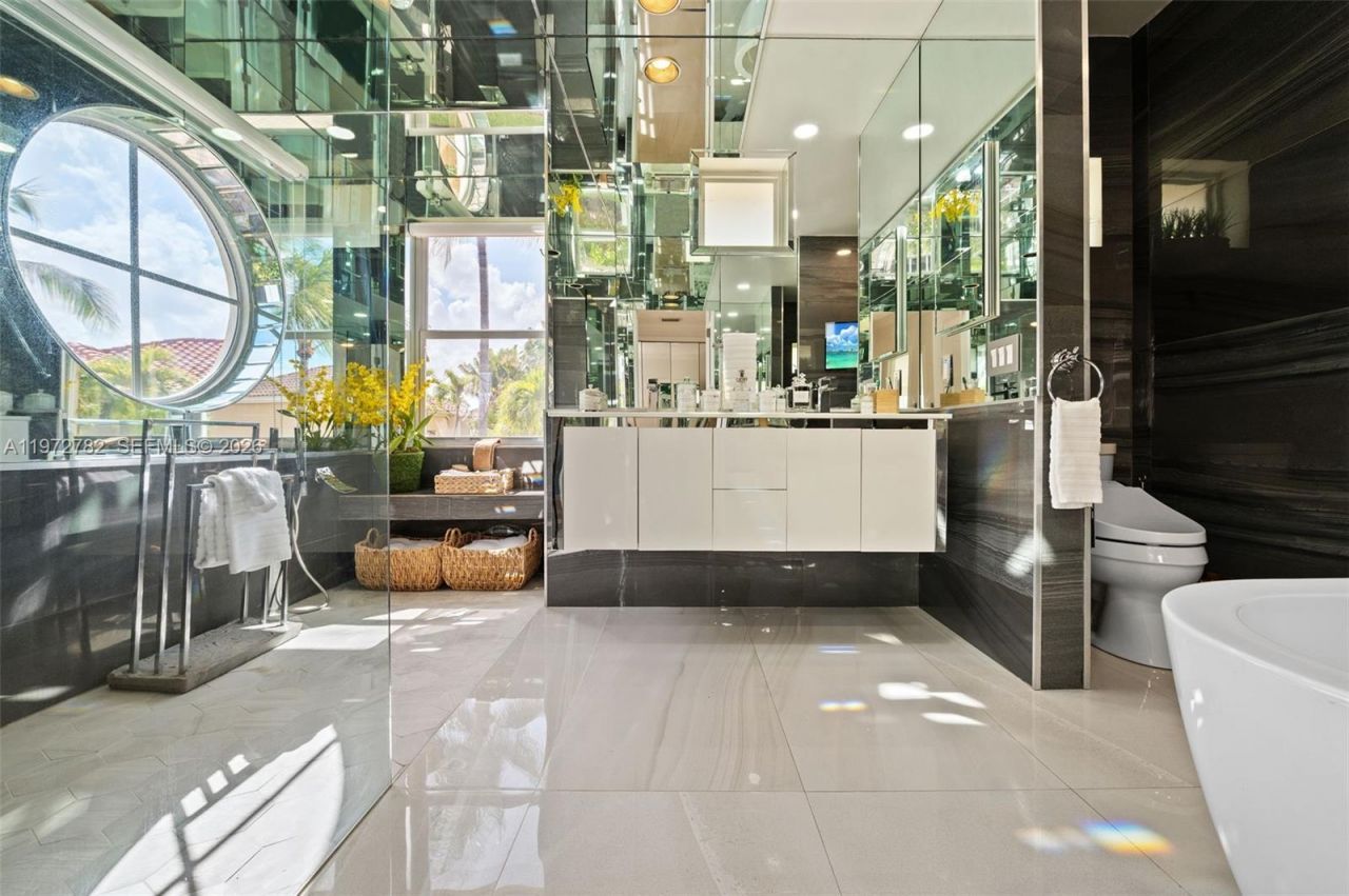 20815 NE 37th Ct, Aventura, FL 33180 Photo