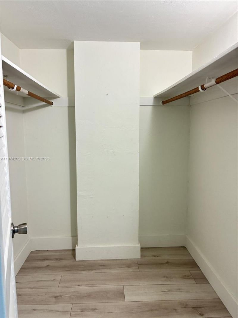 19380 Collins Ave, Unit 718, Sunny Isles Beach, FL 33160 Photo