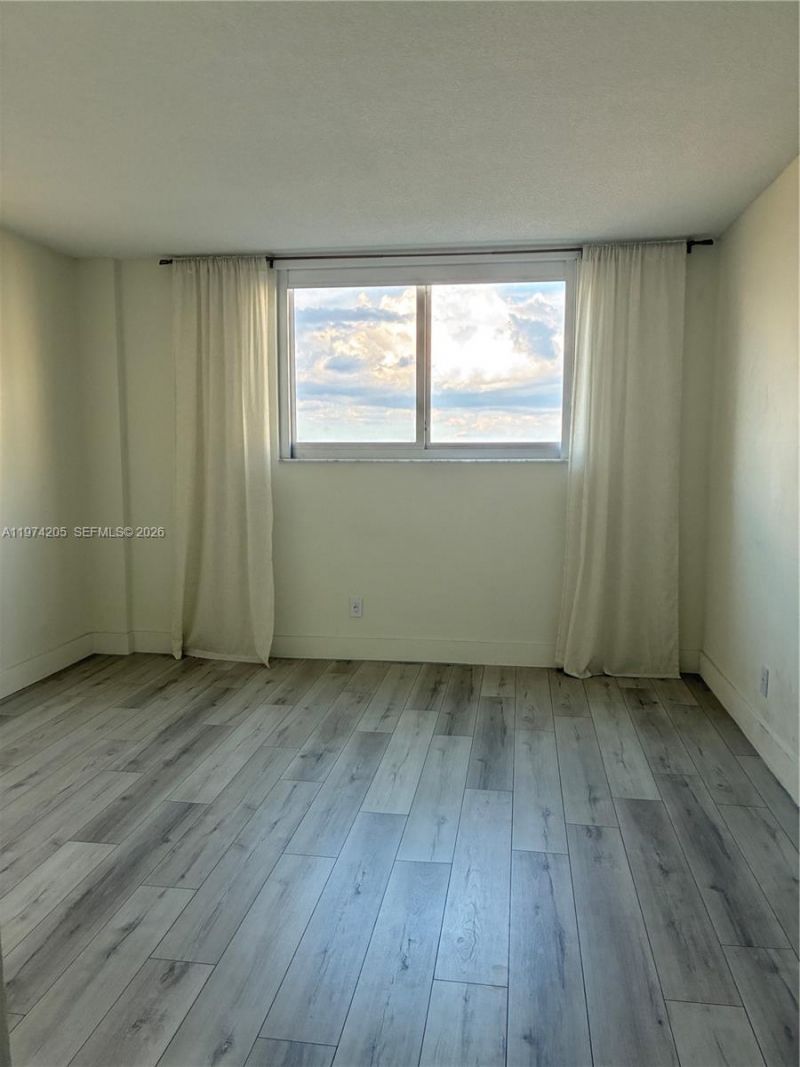 19380 Collins Ave, Unit 718, Sunny Isles Beach, FL 33160 Photo