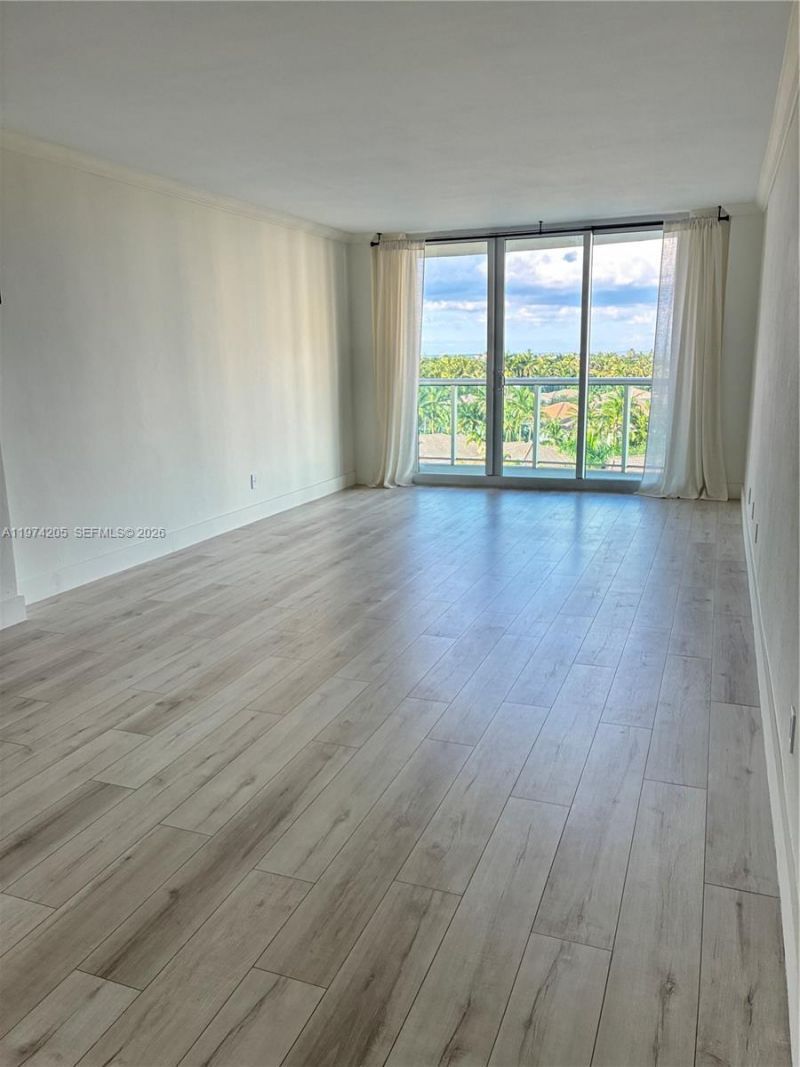 19380 Collins Ave, Unit 718, Sunny Isles Beach, FL 33160 Photo