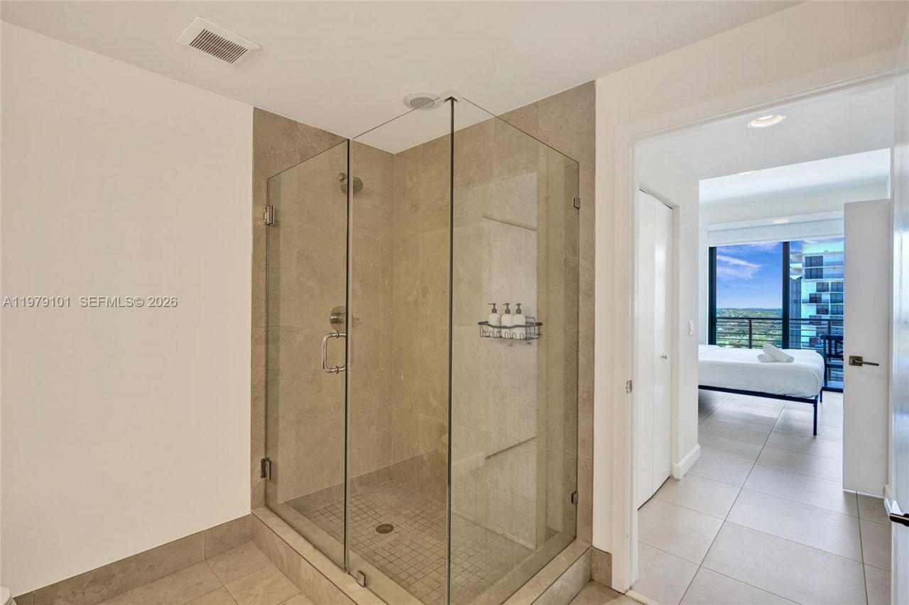 5350 NW 84th Ave , Unit 1804, Doral, FL 33166 Photo