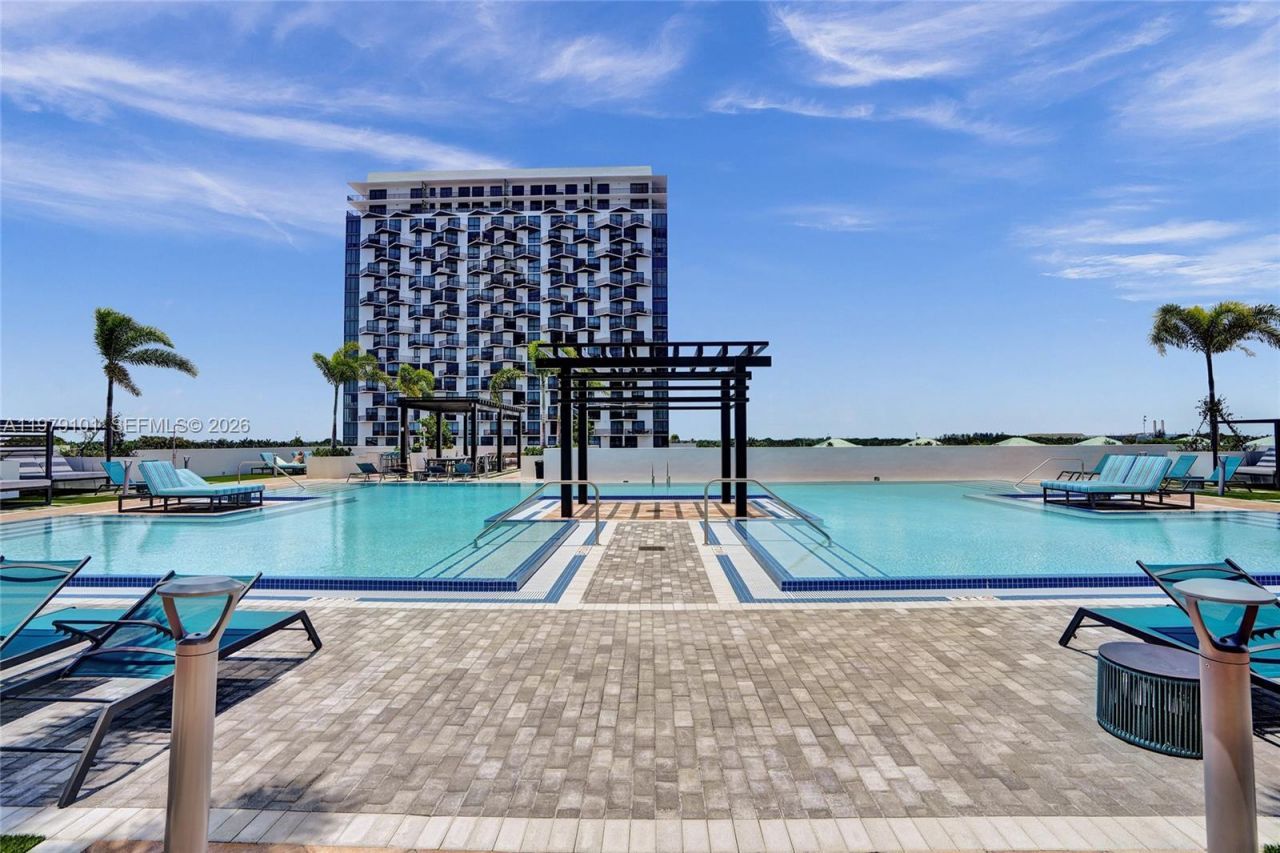 5350 NW 84th Ave , Unit 1804, Doral, FL 33166 Photo