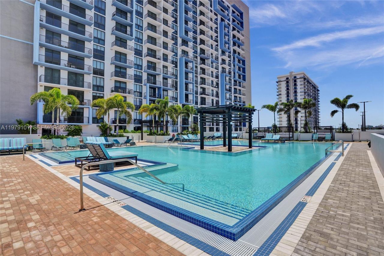 5350 NW 84th Ave , Unit 1804, Doral, FL 33166 Photo