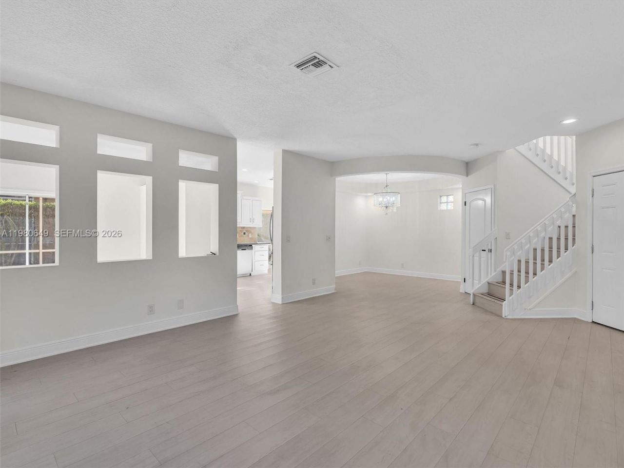 11407 S Lakeview Dr , Coral Springs, FL 33071 Photo