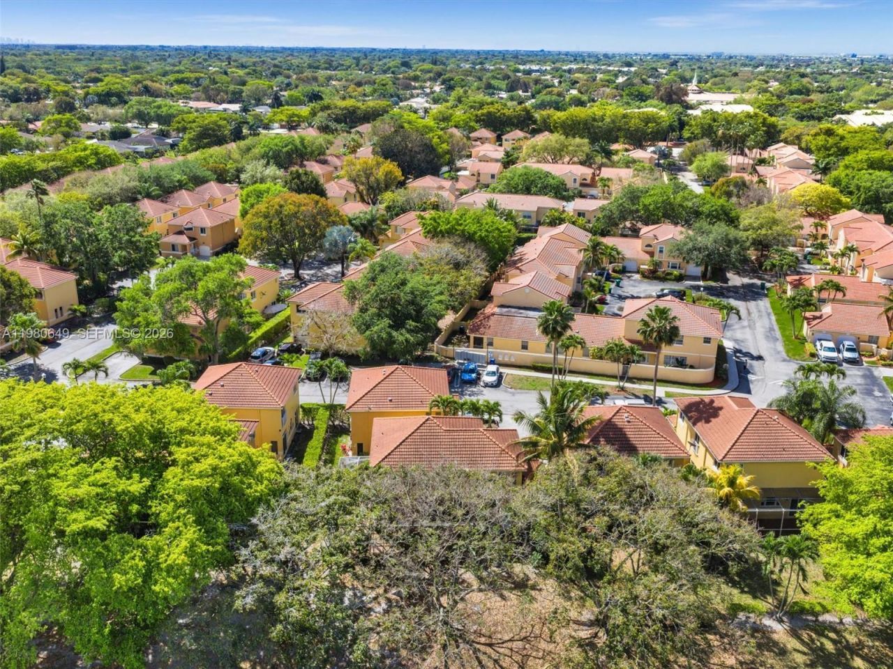 11407 S Lakeview Dr , Coral Springs, FL 33071 Photo