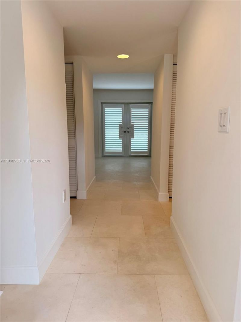 5570 SW 70th Pl S, Unit 5570, Miami, FL 33155 Photo