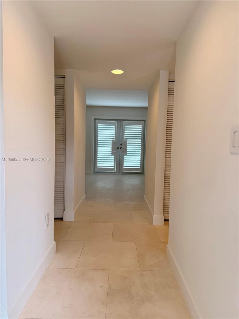 5570 SW 70th Pl S, Unit 5570, Miami, FL 33155 Photo
