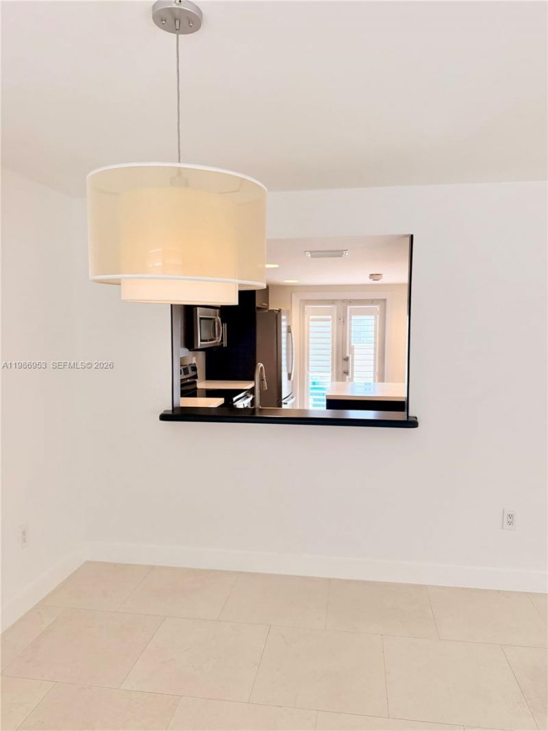 5570 SW 70th Pl S, Unit 5570, Miami, FL 33155 Photo