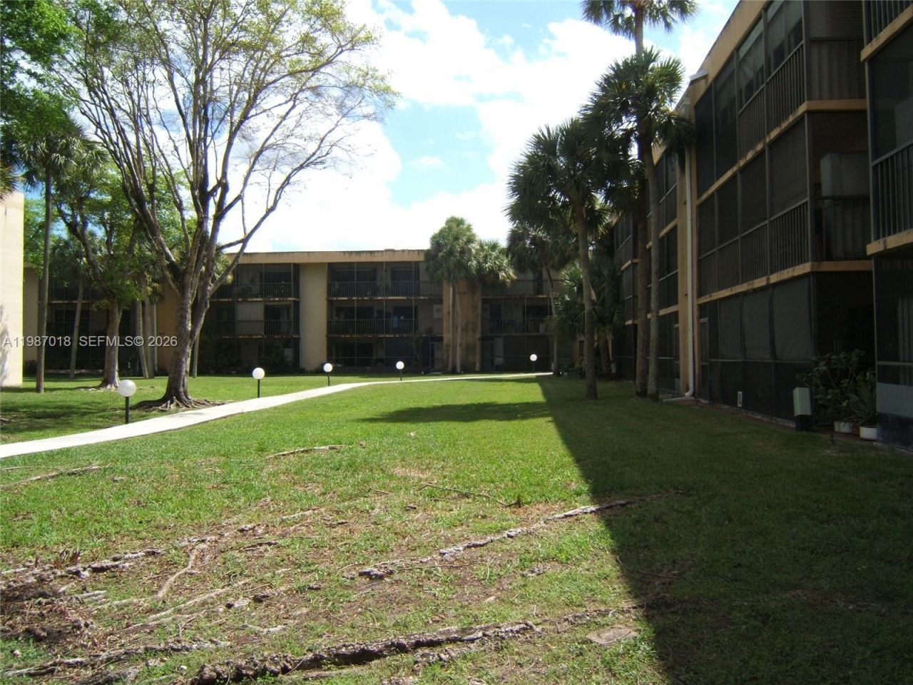 8415 SW 107th Ave , Unit 146W, Miami, FL 33173 Photo