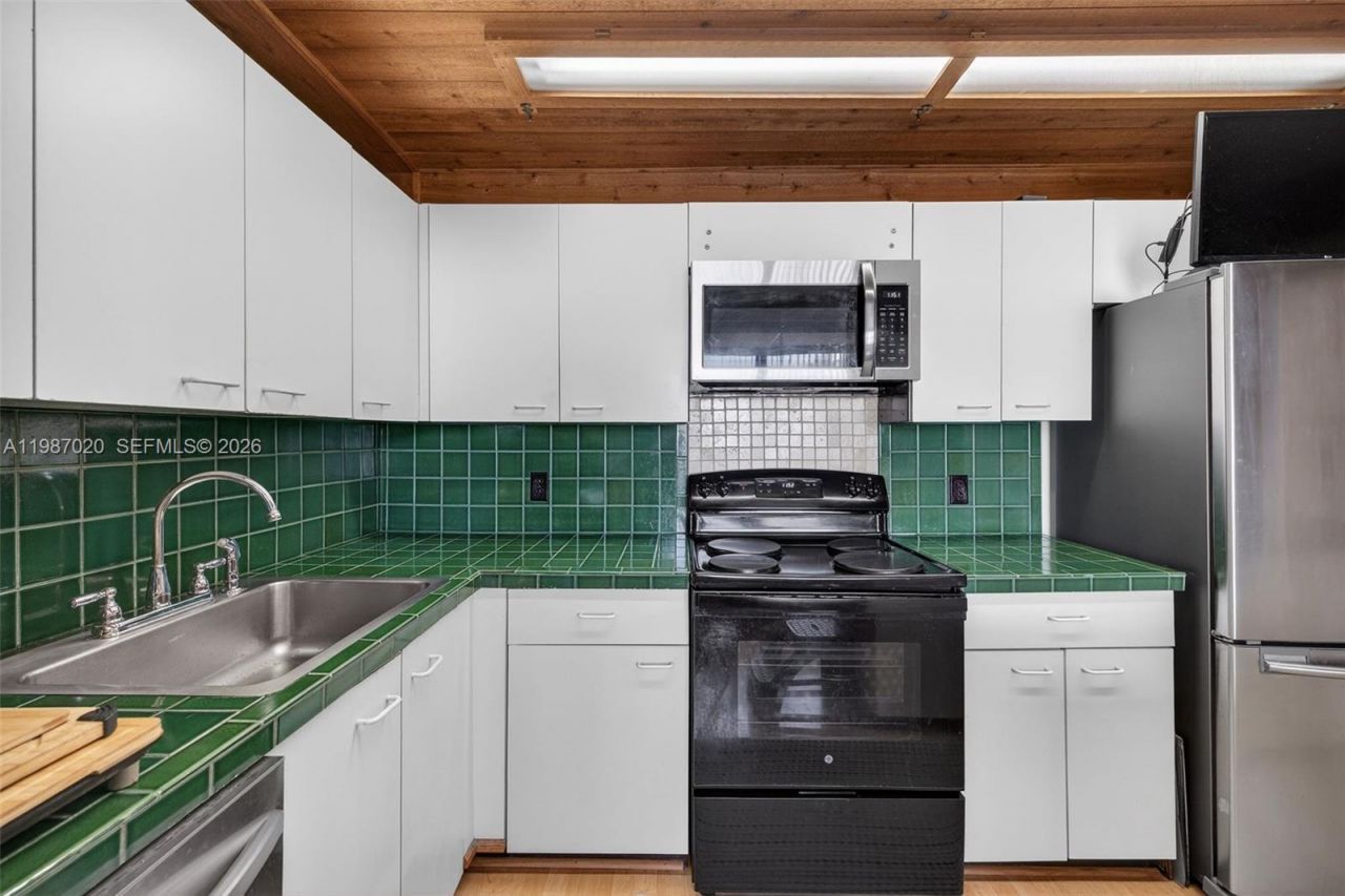 3350 NE 192nd St, Unit 5H-B, Aventura, FL 33180 Photo