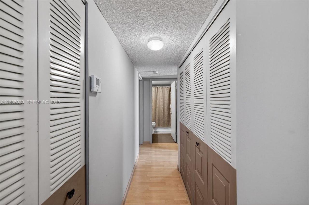 3350 NE 192nd St, Unit 5H-B, Aventura, FL 33180 Photo