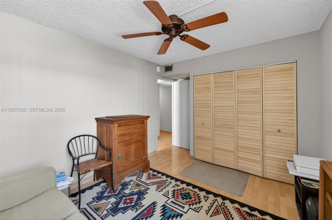 3350 NE 192nd St, Unit 5H-B, Aventura, FL 33180 Photo